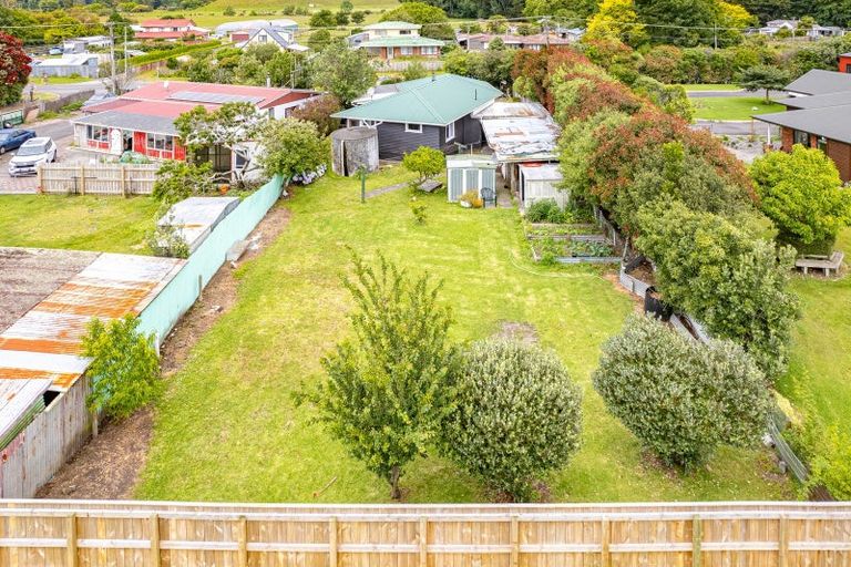 Photo of property in 64 Wikitoria Road, Putiki, Whanganui, 4501