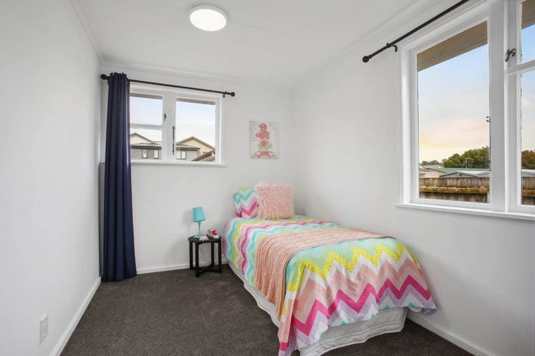 Photo of property in 75b Tabitha Crescent, Henderson, Auckland, 0612