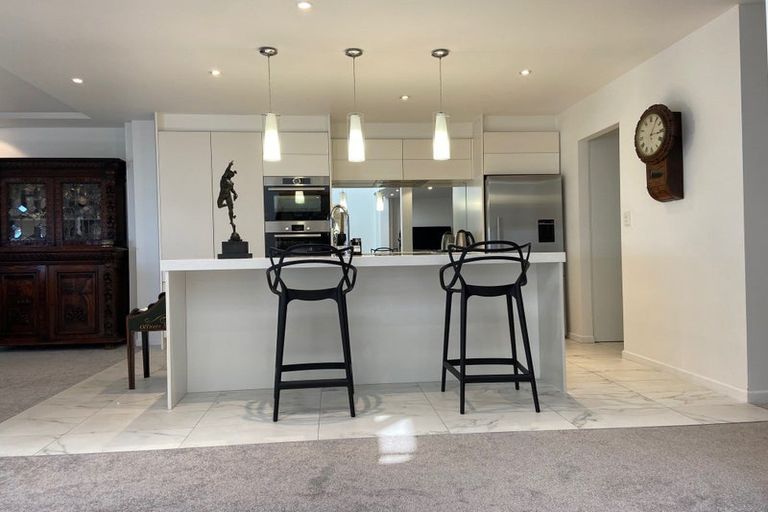 Photo of property in The Sands Apartments, 25/47 The Strand, Takapuna, Auckland, 0622