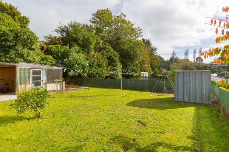 Photo of property in 3 Elizabeth Place, Ferndale, New Plymouth, 4310