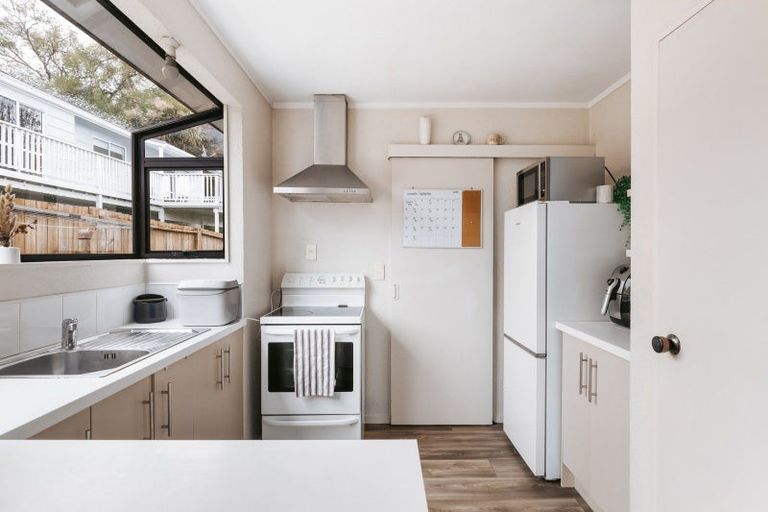 Photo of property in 115a Waitaha Road, Welcome Bay, Tauranga, 3112