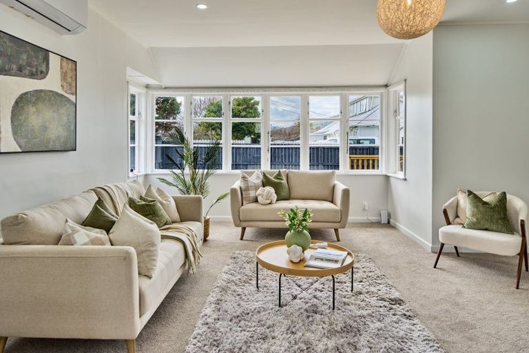 Photo of property in 128a Waiwhetu Road, Waterloo, Lower Hutt, 5011