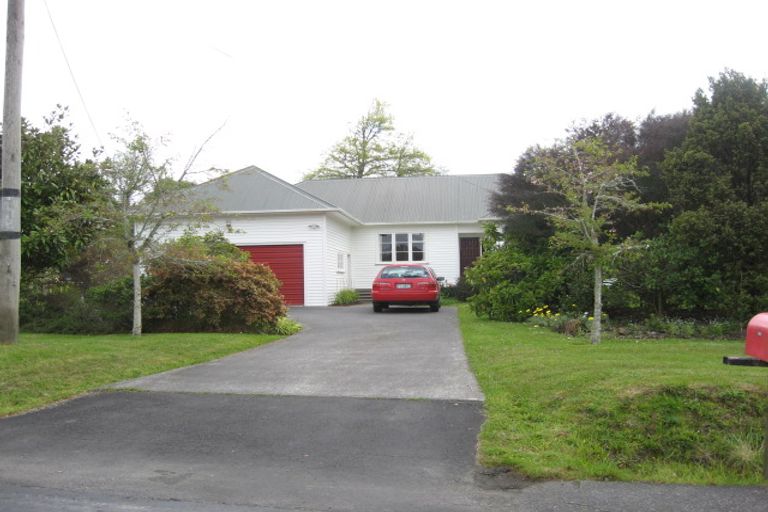 Photo of property in 188 Trigg Road, Kumeu, 0891