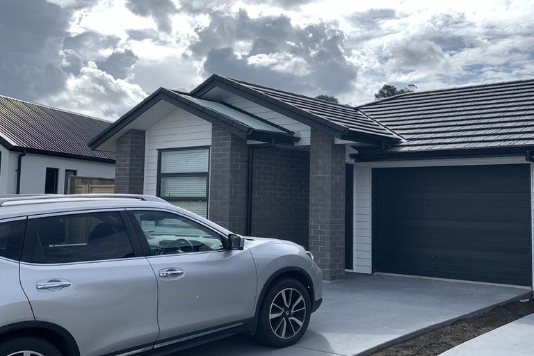 Photo of property in 97a Awataha Crescent, Pyes Pa, Tauranga, 3110