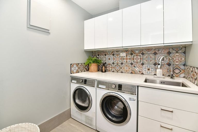 Photo of property in 1 Waterside Crescent, Gulf Harbour, Whangaparaoa, 0930