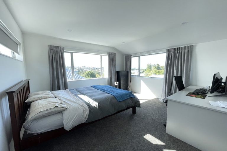 Photo of property in 11 Manuwai Road, Torbay, Auckland, 0630