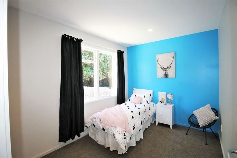 Photo of property in 79 Arawhata Street, Ranui, Porirua, 5024