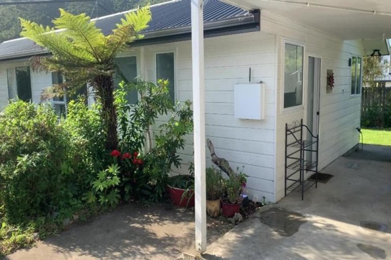 Photo of property in 237c Waikawa Road, Waikawa, Picton, 7220