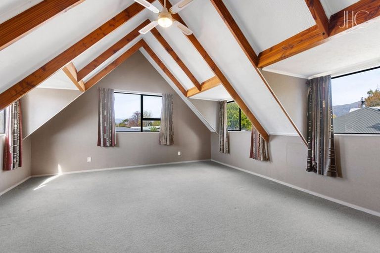 Photo of property in 93 Molyneux Avenue, Cromwell, 9310