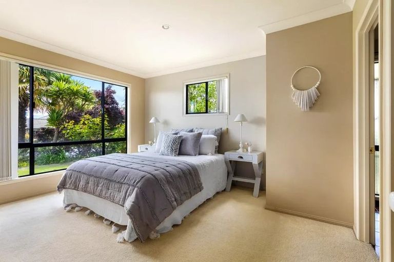 Photo of property in 5 La Cumbre Close, Bethlehem, Tauranga, 3110