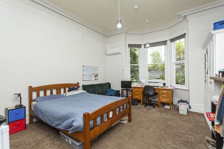 Photo of property in 12 Heriot Row, Dunedin Central, Dunedin, 9016