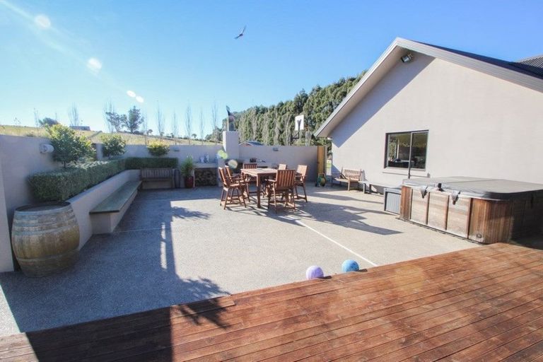 Photo of property in 4/102 Beach Road, Awamoa, Oamaru, 9495