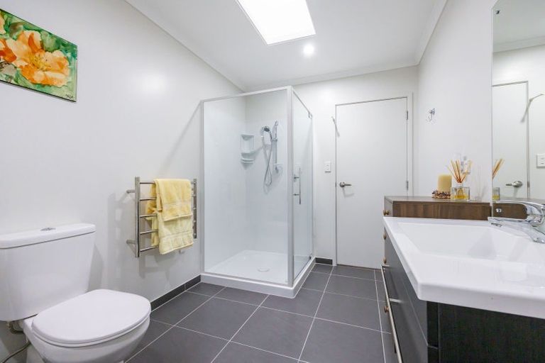 Photo of property in 16 Cannon Street, Silverdale, 0932