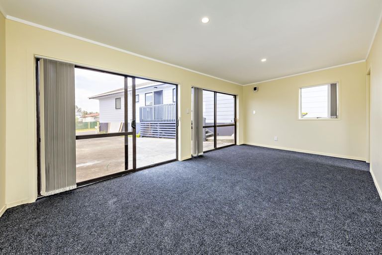 Photo of property in 26 Secretariat Place, Randwick Park, Auckland, 2105
