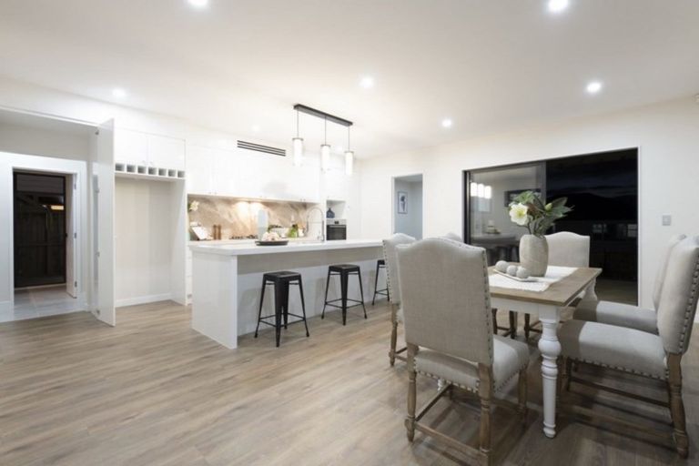 Photo of property in 29 Mcquoids Road, Flat Bush, Auckland, 2019