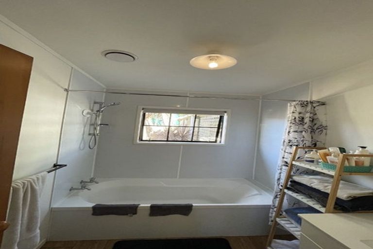 Photo of property in 10 Shelly Bay Road, Beachlands, Auckland, 2018