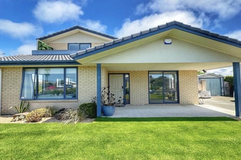 Photo of property in 64 Keppel Street, New Brighton, Christchurch, 8083
