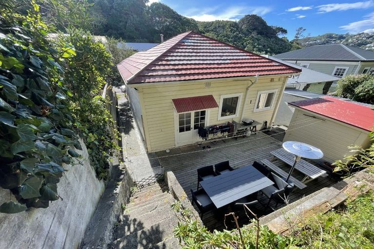Photo of property in 47 Ribble Street, Island Bay, Wellington, 6023