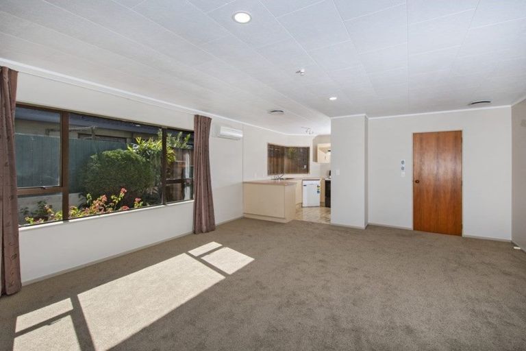 Photo of property in 16 North Street, Woodhill, Whangarei, 0110