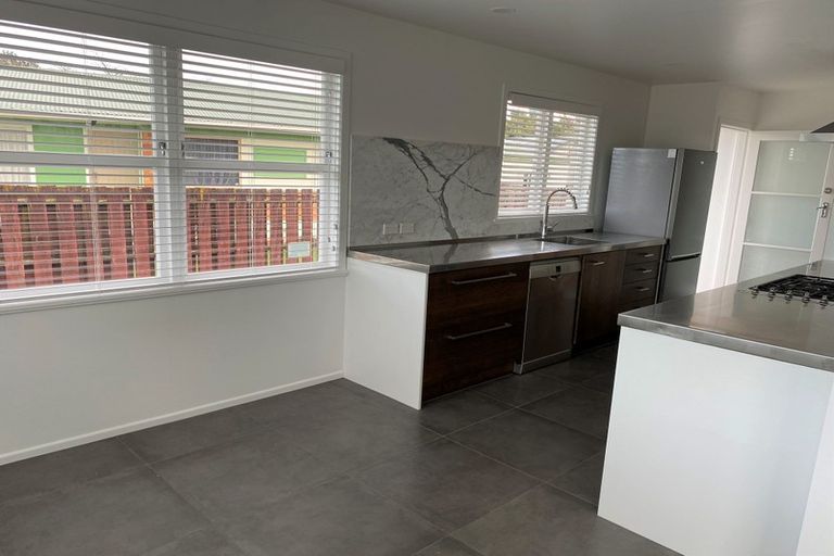 Photo of property in 5 Raymond Street, Fairview Downs, Hamilton, 3214