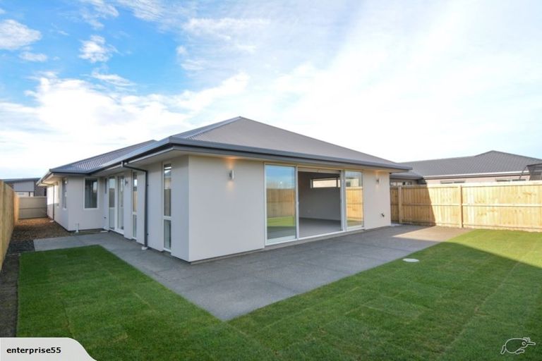 Photo of property in 9 Ardnave Lane, Broomfield, Christchurch, 8042