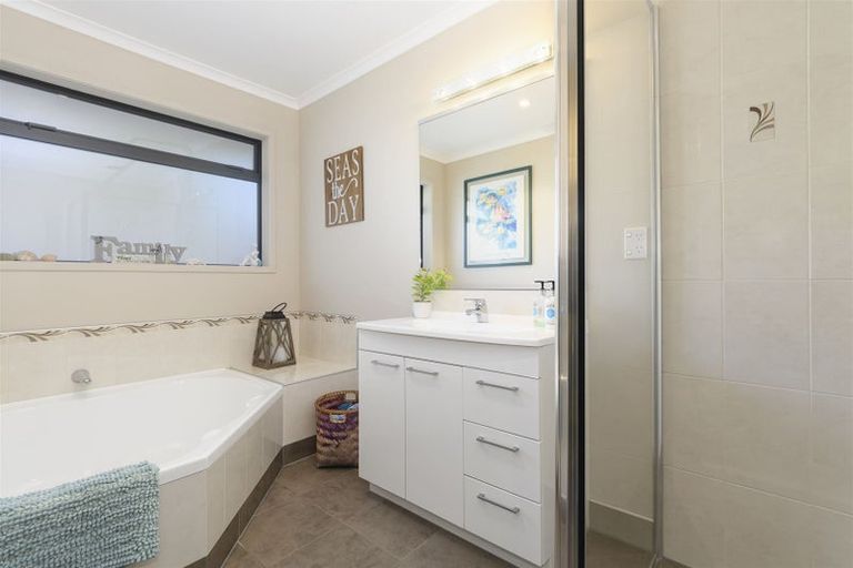 Photo of property in 73 Hawkridge Heights, Bethlehem, Tauranga, 3110