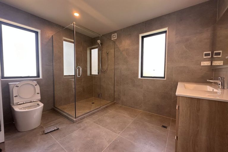 Photo of property in 2/205 Sunnynook Road, Wairau Valley, Auckland, 0627