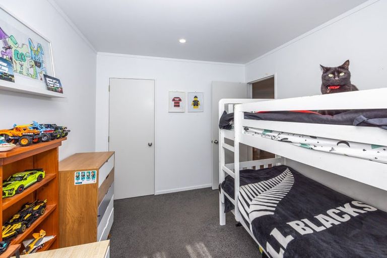 Photo of property in 33 Ayrshire Drive, Grandview Heights, Hamilton, 3200