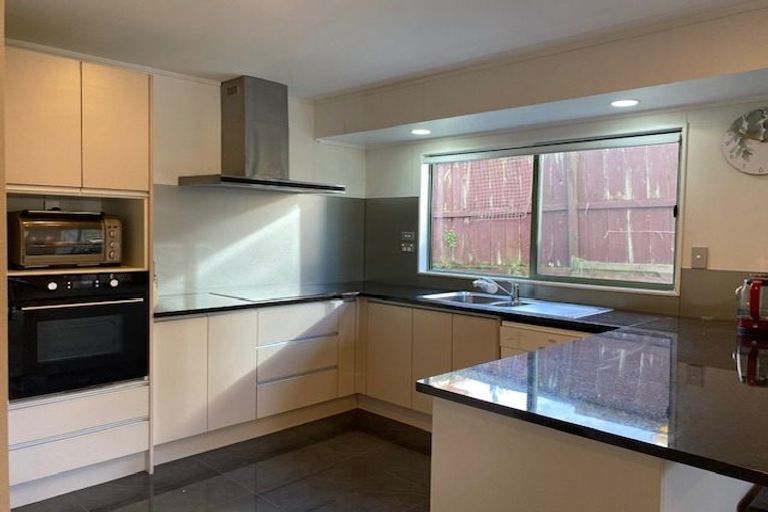 Photo of property in 1/46 Colum Place, Bucklands Beach, Auckland, 2014