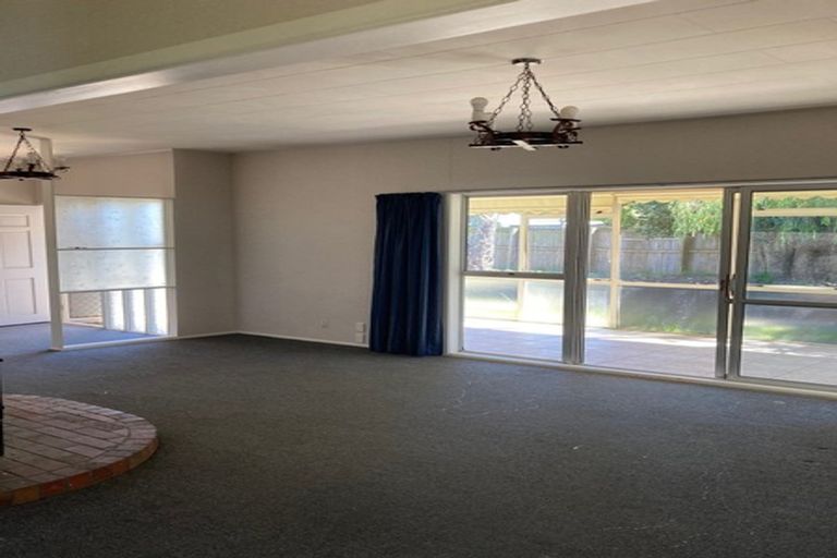 Photo of property in 3 Damian Way, Weymouth, Auckland, 2103