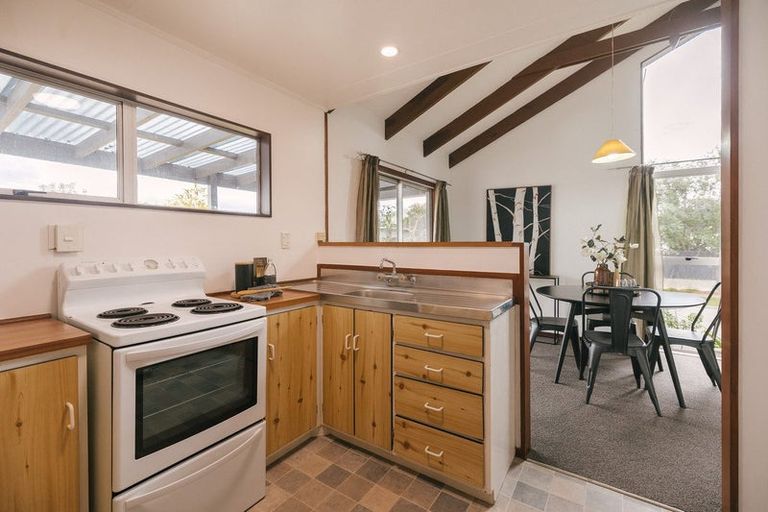 Photo of property in 1 Willowstream Grove, Cloverlea, Palmerston North, 4412