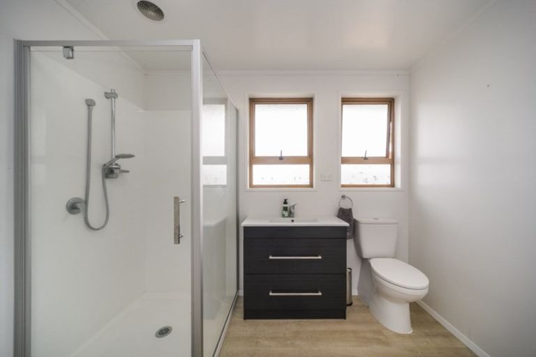 Photo of property in 47 Meadowbrook Drive, Cloverlea, Palmerston North, 4412