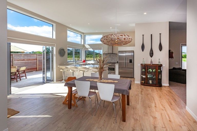 Photo of property in 63b Ocean Beach Road, Tairua, 3508