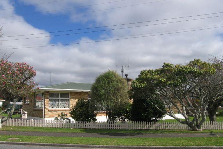 Photo of property in 2 Maitland Street, Greerton, Tauranga, 3112