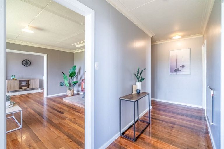 Photo of property in 50 Avon Road, Clifton, Invercargill, 9812