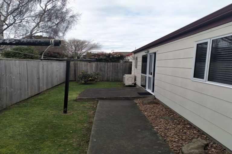 Photo of property in 2/15 Walton Street, Sydenham, Christchurch, 8023