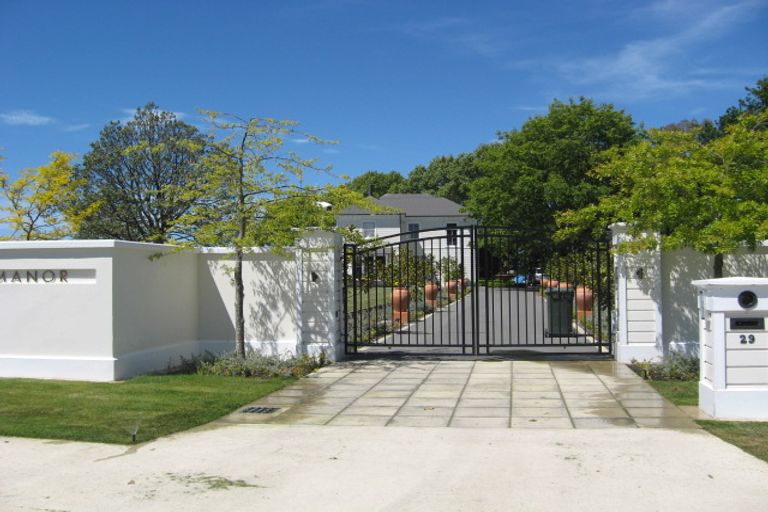 Photo of property in 27 Glen Oaks Drive, Northwood, Christchurch, 8051
