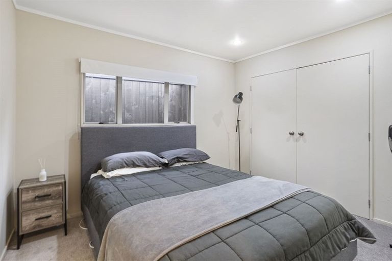 Photo of property in 5a Everingham Place, Sunnyhills, Auckland, 2010