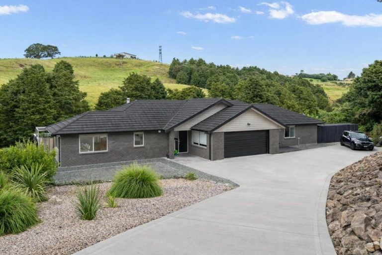 Photo of property in 12 Catherin Servant Close, Maunu, Whangarei, 0110