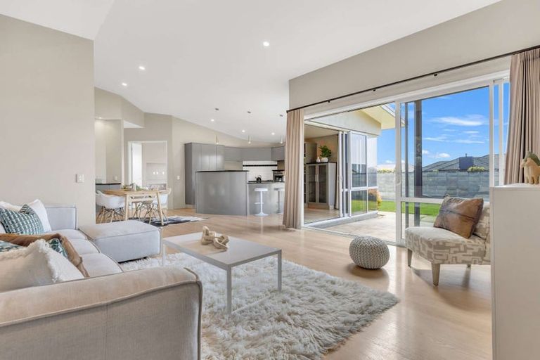 Photo of property in 129 Victory Drive, Wharewaka, Taupo, 3330