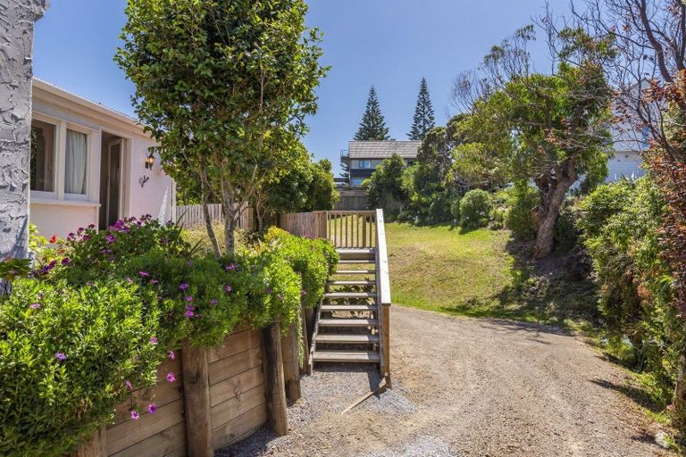 Photo of property in 12 Arawa Street, Raumati Beach, Paraparaumu, 5032