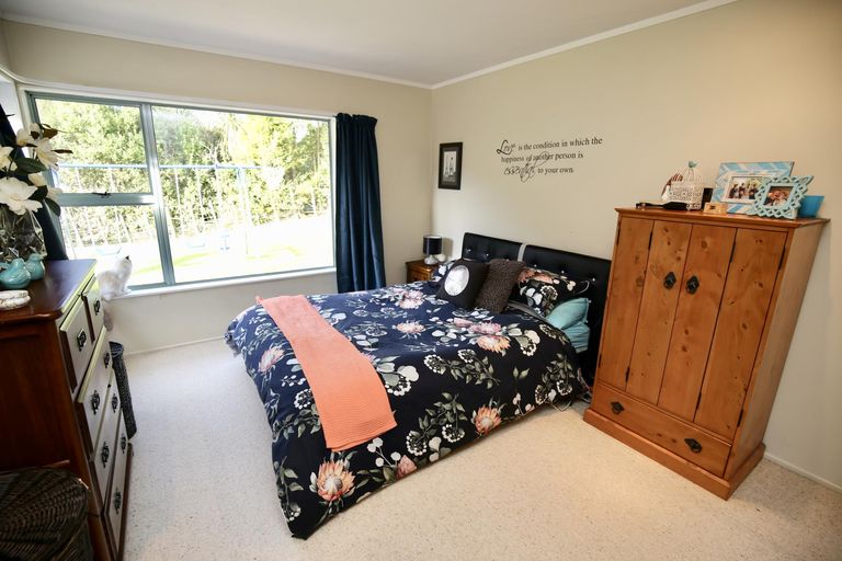 Photo of property in 1058 Old Mountain Road, Waitetuna, Raglan, 3295