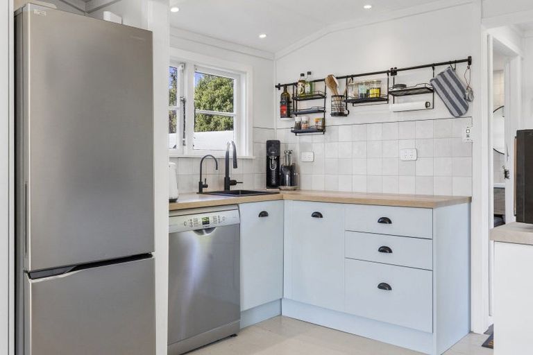 Photo of property in 9 Tawa Street, Hilltop, Taupo, 3330