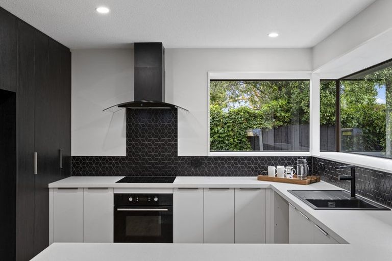 Photo of property in 2/28a Studholme Street, Somerfield, Christchurch, 8024