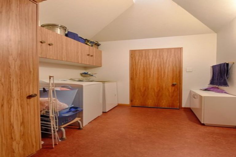 Photo of property in 16 Traford Street, Gore, 9710