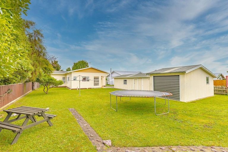 Photo of property in 79 Tyndall Street, Pahiatua, 4910