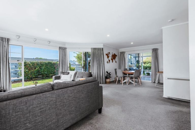 Photo of property in 67 Acacia Bay Road, Nukuhau, Taupo, 3330