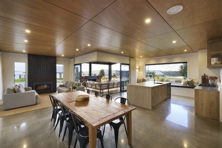 Photo of property in 44 Rangitahi Road, Raglan, 3225