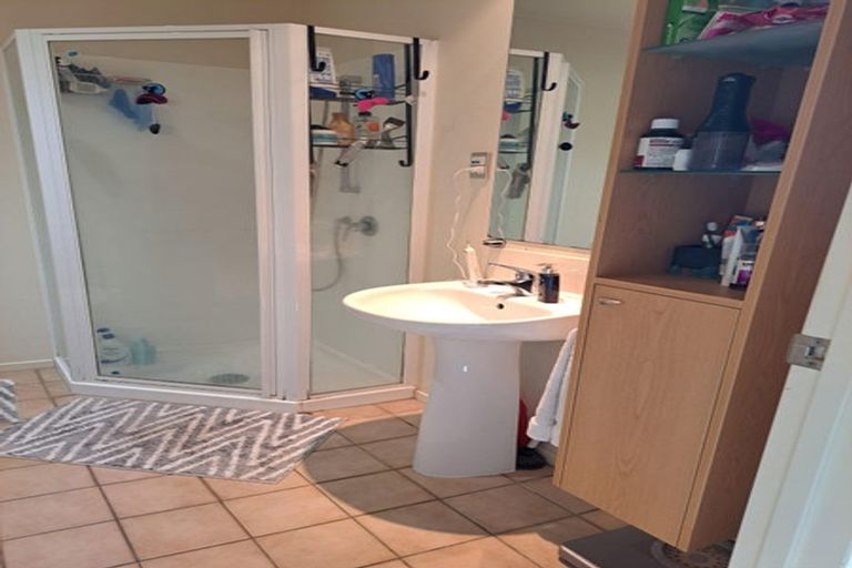 Photo of property in 53/2 Armoy Drive, East Tamaki, Auckland, 2016