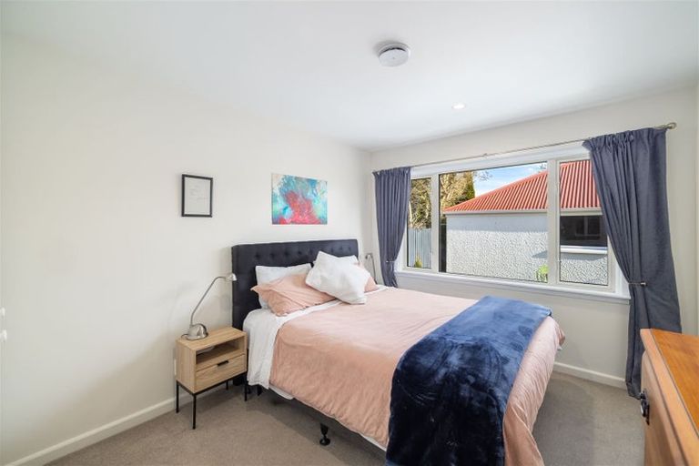 Photo of property in 80 Withells Road, Avonhead, Christchurch, 8042